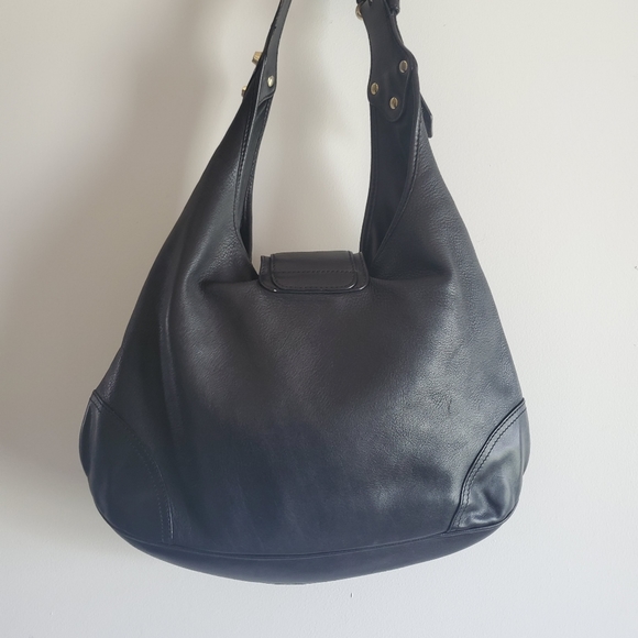 Burberry black lambskin hobo - Picture 2 of 9